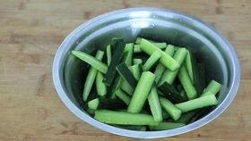 国产腌黄瓜评测视频在线播放,口感与品质的双重盛宴